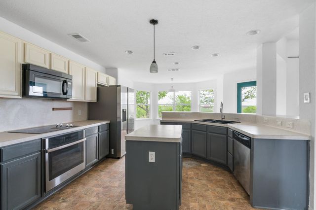 14325 S Turnersville RD, Buda, TX 78610