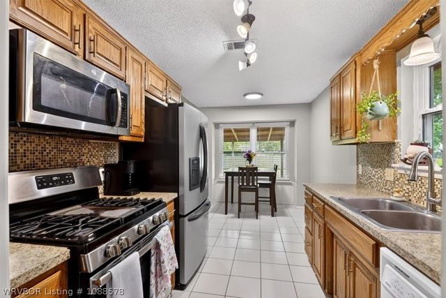 2111 Aspen Terrace, Greenwood, AR 72936