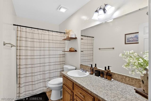 2111 Aspen Terrace, Greenwood, AR 72936