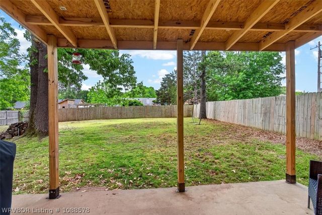 2111 Aspen Terrace, Greenwood, AR 72936