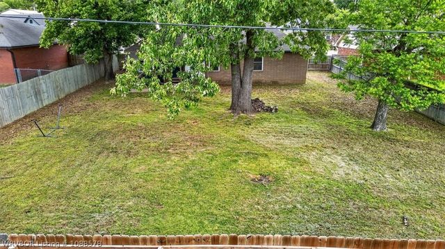 2111 Aspen Terrace, Greenwood, AR 72936