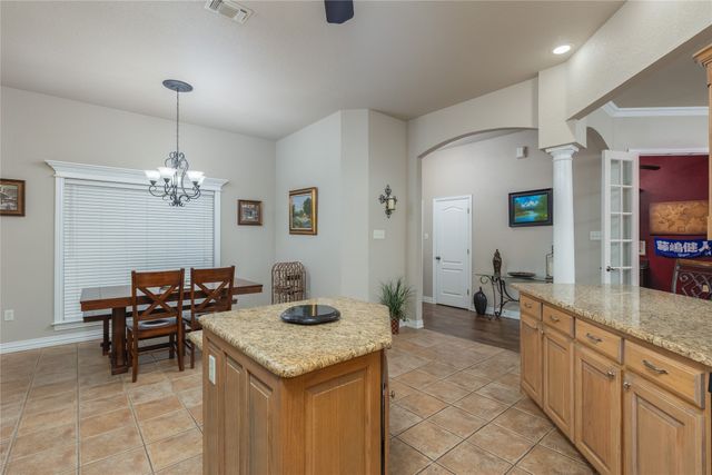 257 Reatta Drive, Decatur, TX 76234