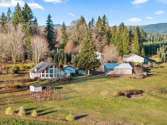 997 BURNT RIDGE Rd, Onalaska, WA 98570