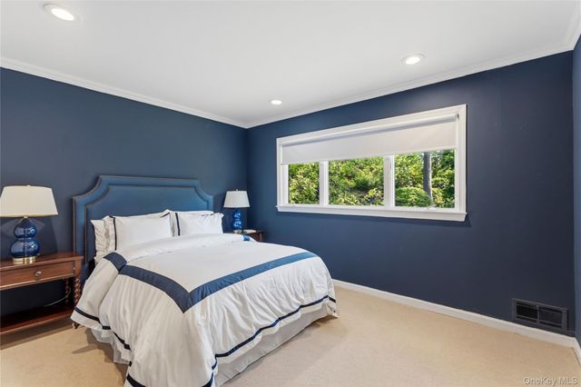 155 Birch Drive, East Hills, NY 11576
