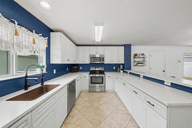 13626 PHOENIX, Orlando, FL 32828