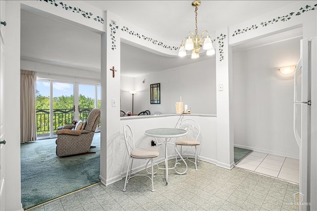 740 Creekside Drive 509, Mount Prospect, IL 60056