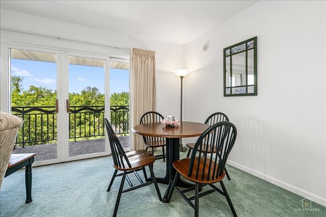 740 Creekside Drive 509, Mount Prospect, IL 60056