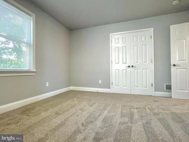 200 BARKER AVE, Sharon Hill, PA 19079