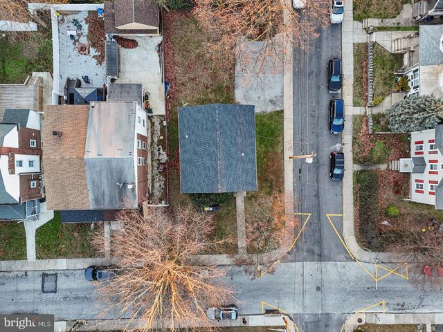 200 BARKER AVE, Sharon Hill, PA 19079