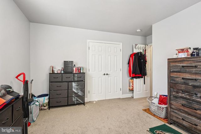 200 BARKER AVE, Sharon Hill, PA 19079