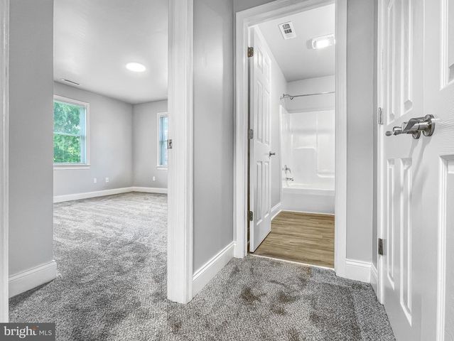 200 BARKER AVE, Sharon Hill, PA 19079