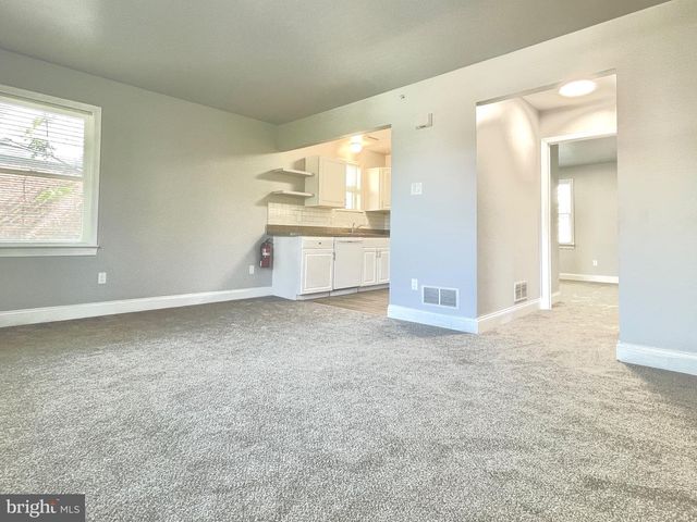 200 BARKER AVE, Sharon Hill, PA 19079