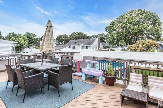 1740 Adams Avenue, West Islip, NY 11795