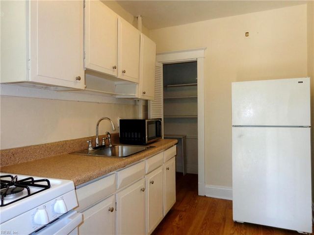 1001 Gates Ave Apt 10C, Norfolk, VA 23507