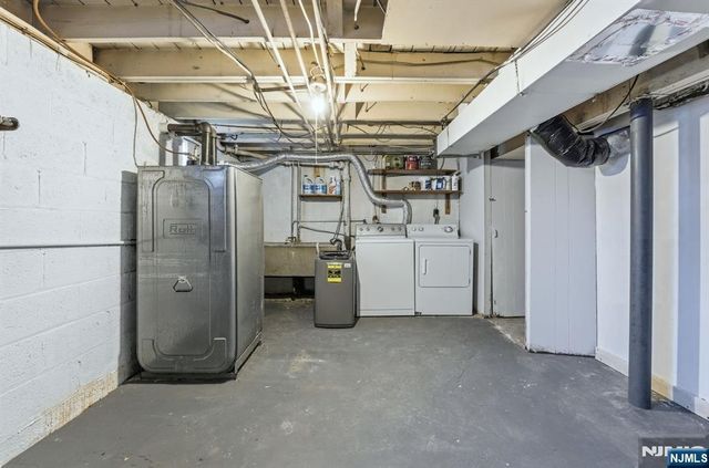 123 Newman Street, Metuchen, NJ 08840