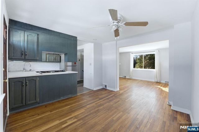 123 Newman Street, Metuchen, NJ 08840