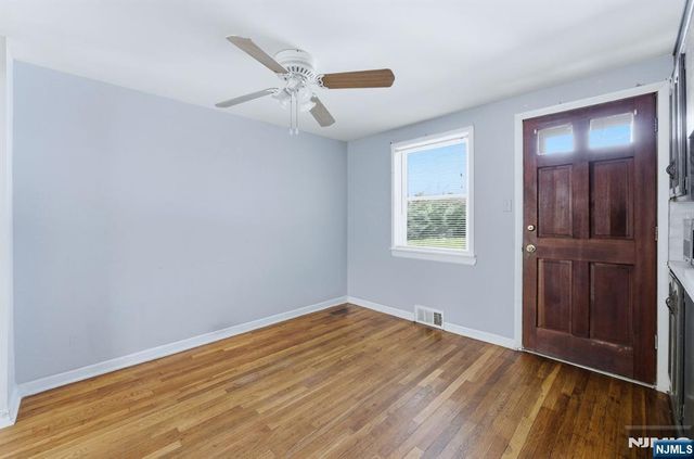 123 Newman Street, Metuchen, NJ 08840