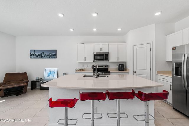 336 ANNIES Place, Jacksonville, FL 32218