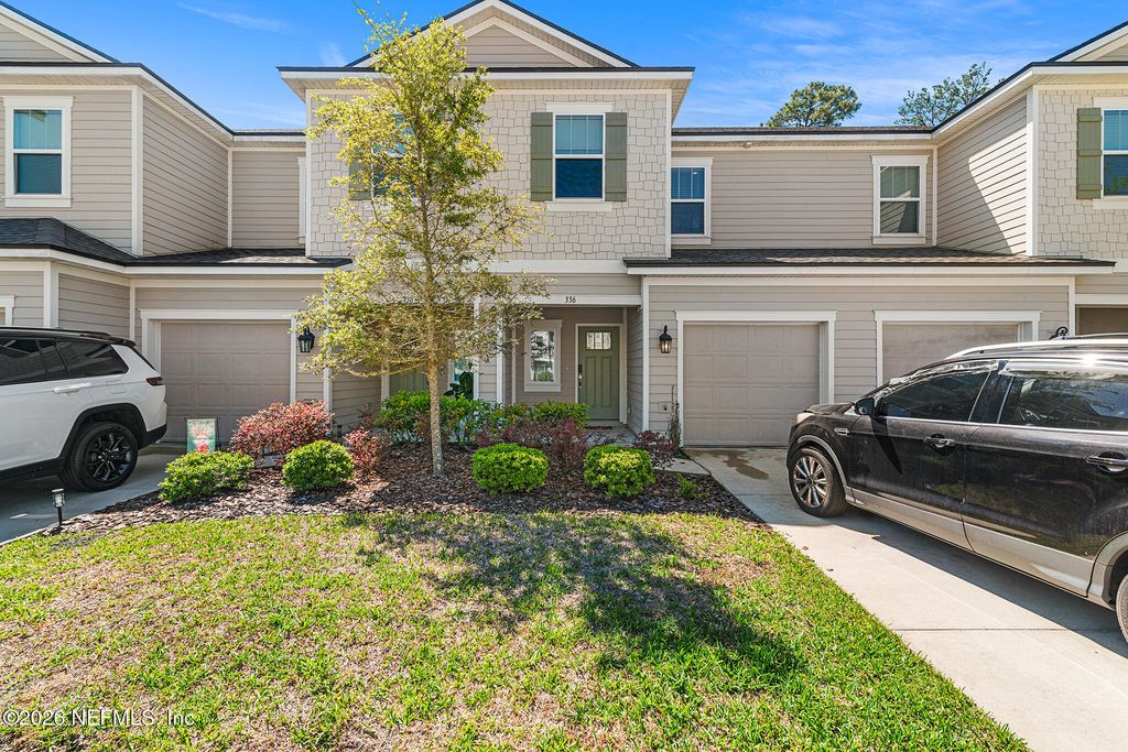 336 ANNIES Place, Jacksonville, FL 32218