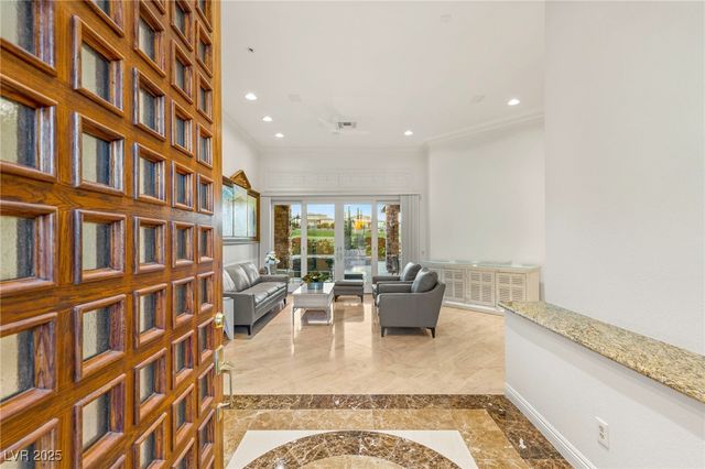 15 Knob Oak Drive, Henderson, NV 89052