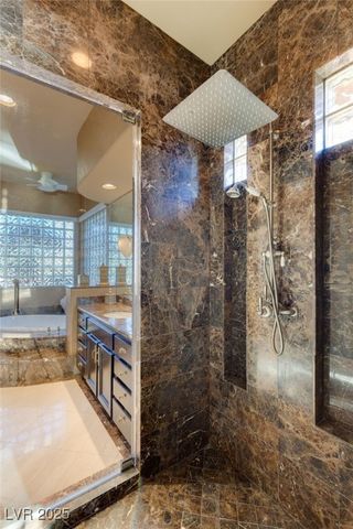 15 Knob Oak Drive, Henderson, NV 89052