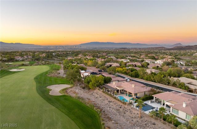 15 Knob Oak Drive, Henderson, NV 89052