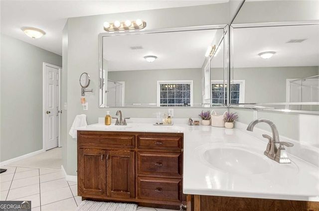 155 Canal Place, Fayetteville, GA 30215