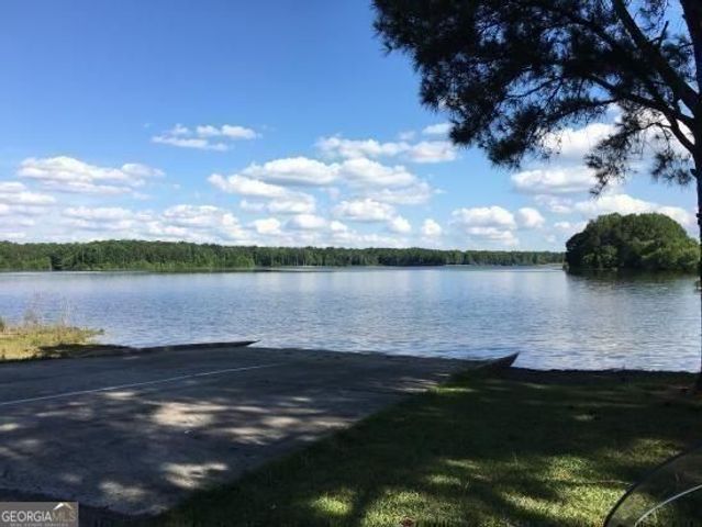 155 Canal Place, Fayetteville, GA 30215