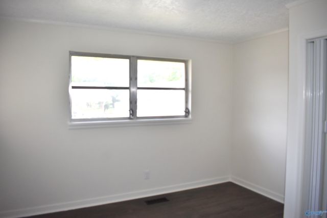 210 S 9th Street, Gadsden, AL 35903