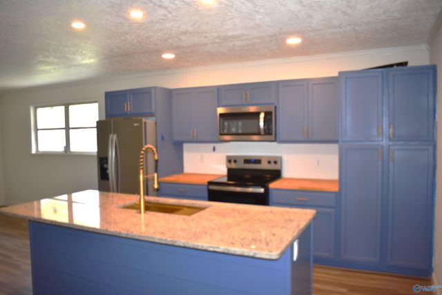 210 S 9th Street, Gadsden, AL 35903