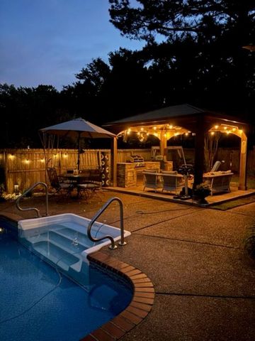 8515 SWEET OAKS CV, Germantown, TN 38138