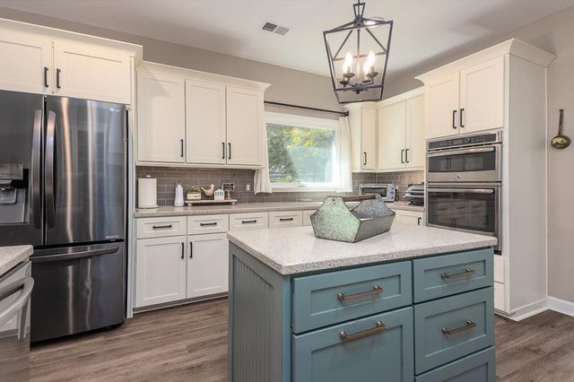 8515 SWEET OAKS CV, Germantown, TN 38138