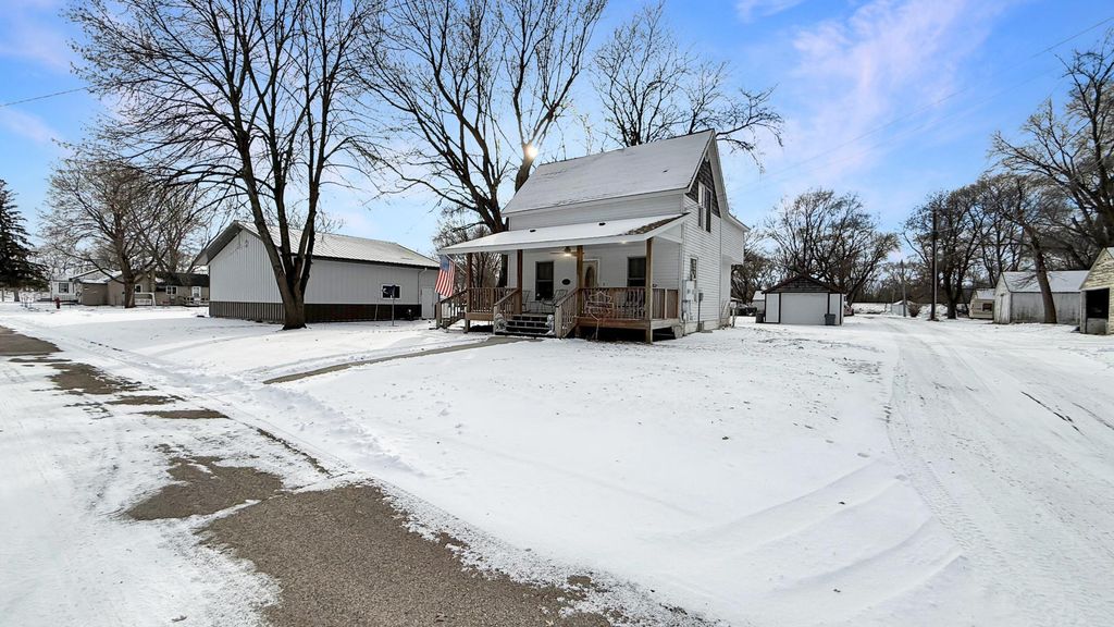 135 N Petrick Street, Appleton, MN 56208