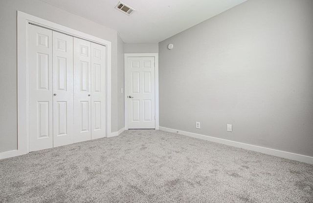 1302 Crete LN, Pflugerville, TX 78660