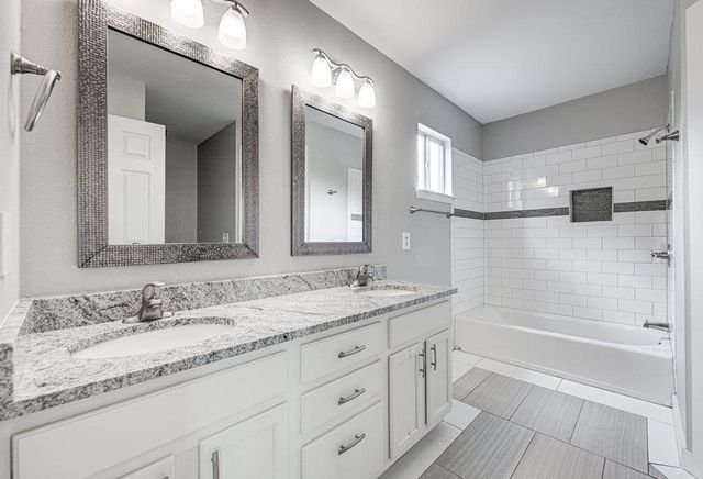 1302 Crete LN, Pflugerville, TX 78660