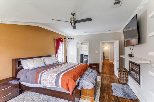 5924 Maceo Lane, Fort Worth, TX 76112
