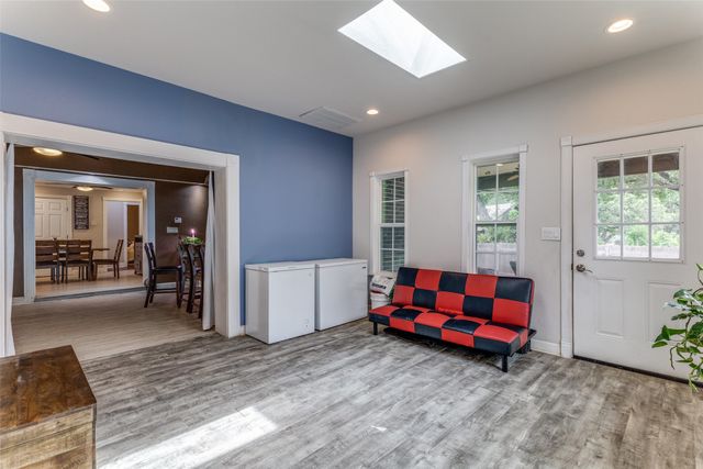 5924 Maceo Lane, Fort Worth, TX 76112