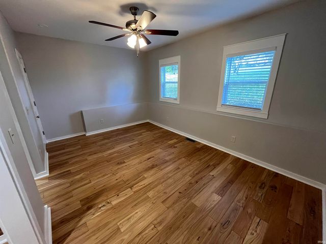 152 W Boulevard, Peru, IN 46970