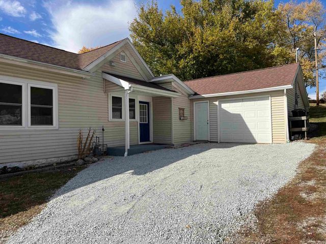 152 W Boulevard, Peru, IN 46970