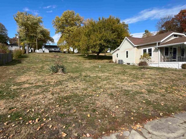 152 W Boulevard, Peru, IN 46970