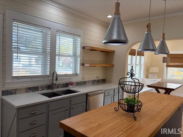 152 W Boulevard, Peru, IN 46970