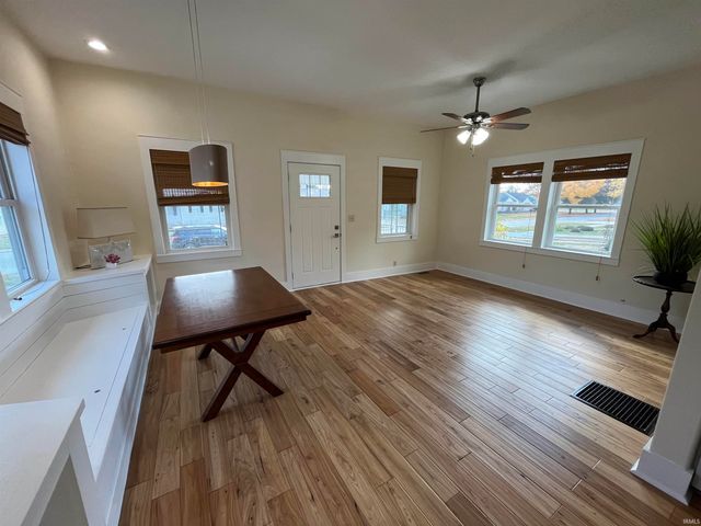 152 W Boulevard, Peru, IN 46970