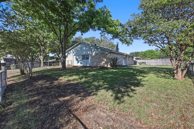 1201 Platt Drive, Plano, TX 75023