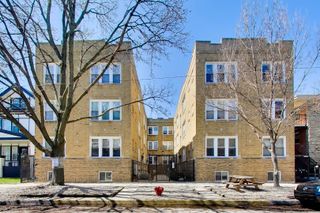 4722 N Kenneth Avenue 3W, Chicago, IL 60630