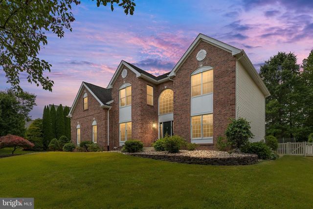 737 MEADOWBANK RD, Kennett Square, PA 19348