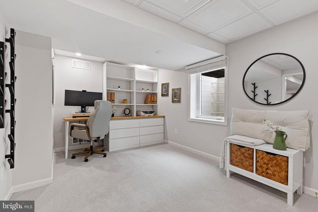 737 MEADOWBANK RD, Kennett Square, PA 19348
