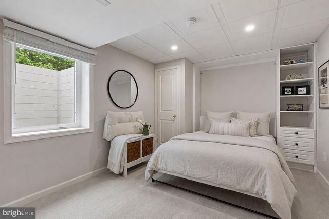 737 MEADOWBANK RD, Kennett Square, PA 19348