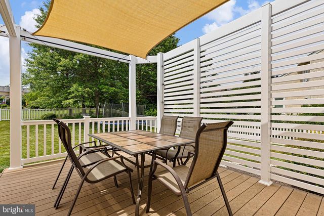 737 MEADOWBANK RD, Kennett Square, PA 19348