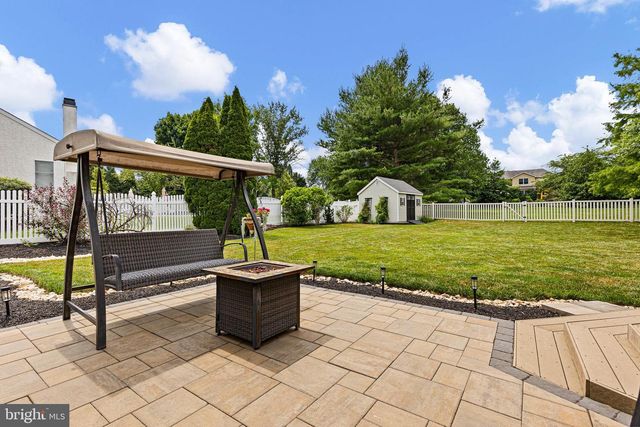 737 MEADOWBANK RD, Kennett Square, PA 19348