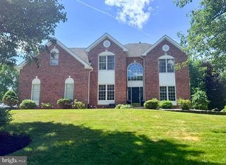 737 MEADOWBANK RD, Kennett Square, PA 19348